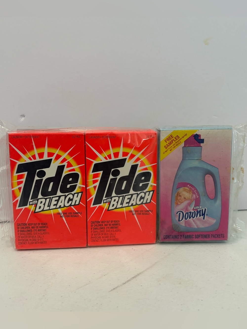 Vintage 90s Tide with Bleach and Downy Ultra Fabric Softener Sample Pack